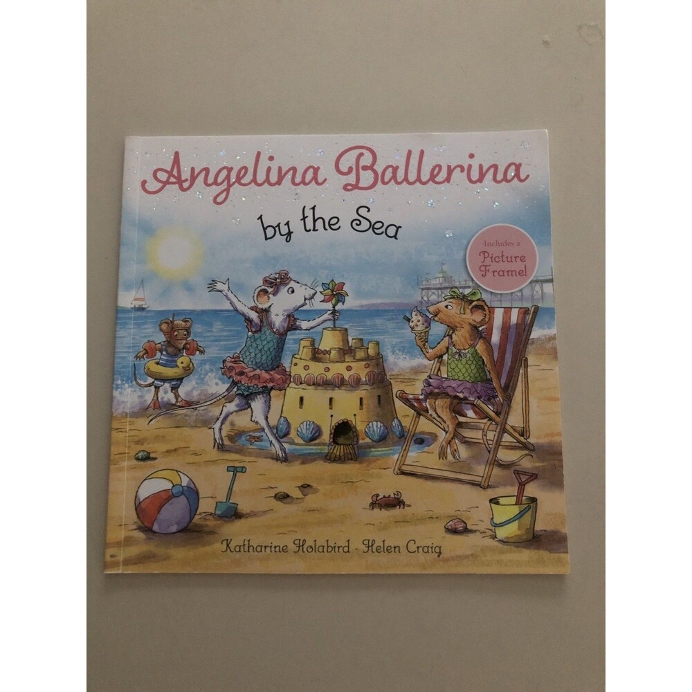 Katherine Holabird Angelina Ballerina by the Sea (Paperback) Angelina Ballerina